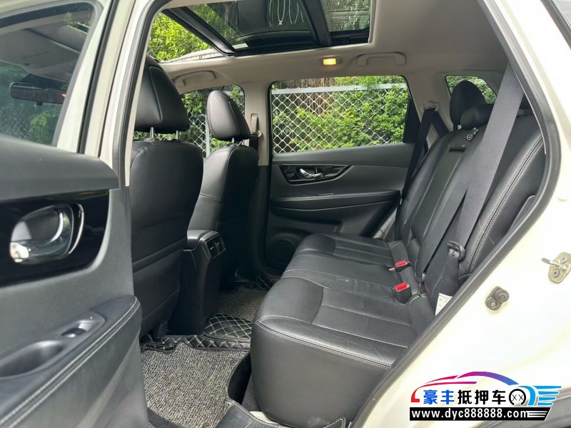 20年日产奇骏轿车抵押车出售