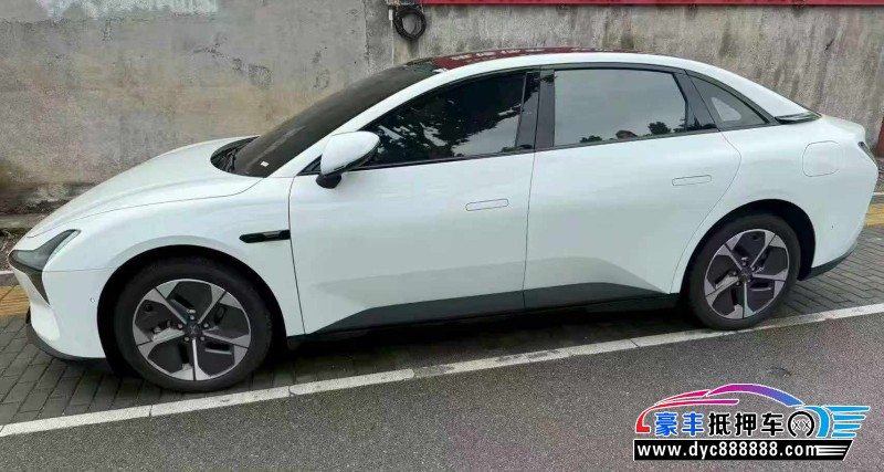 25年小鹏M03轿车抵押车出售