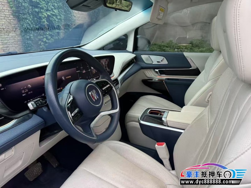 23年别克GL8轿车抵押车出售