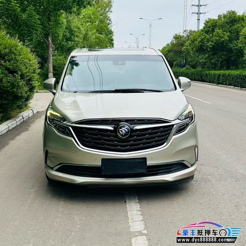抵押车出售21年别克GL8轿车