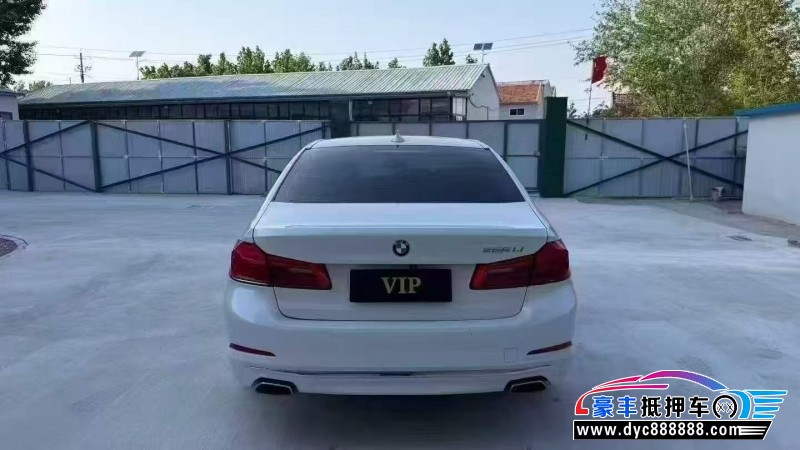 20年宝马5系轿车抵押车出售