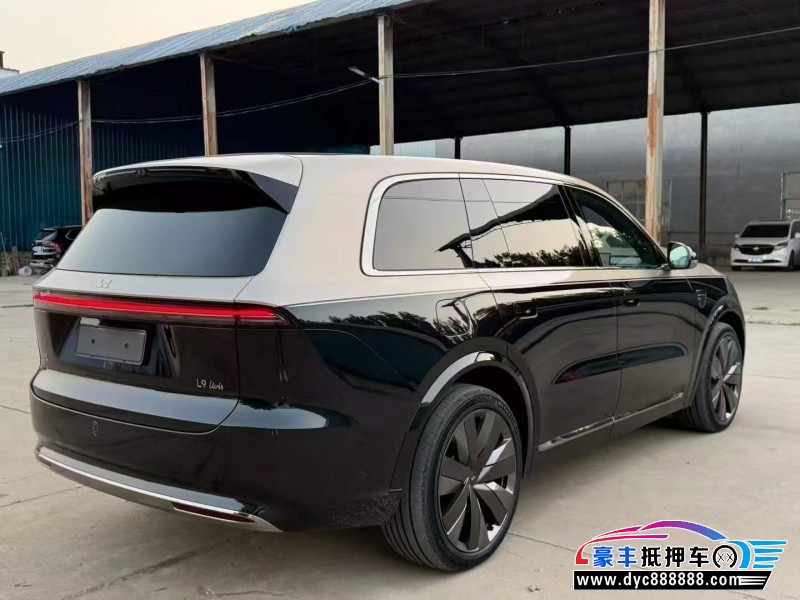 26年理想L9轿车抵押车出售