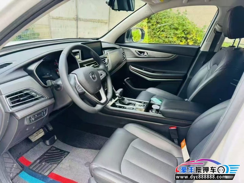 21年长安CS75轿车抵押车出售