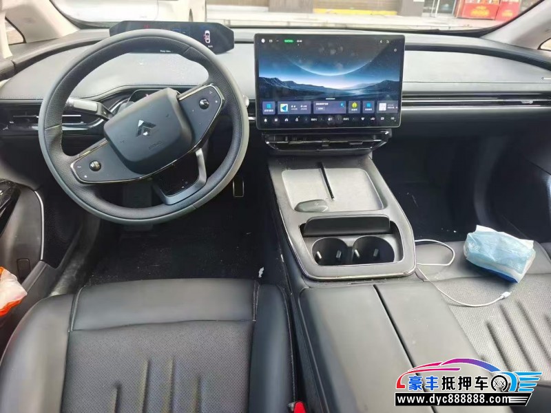 25年埃安昊铂轿车抵押车出售
