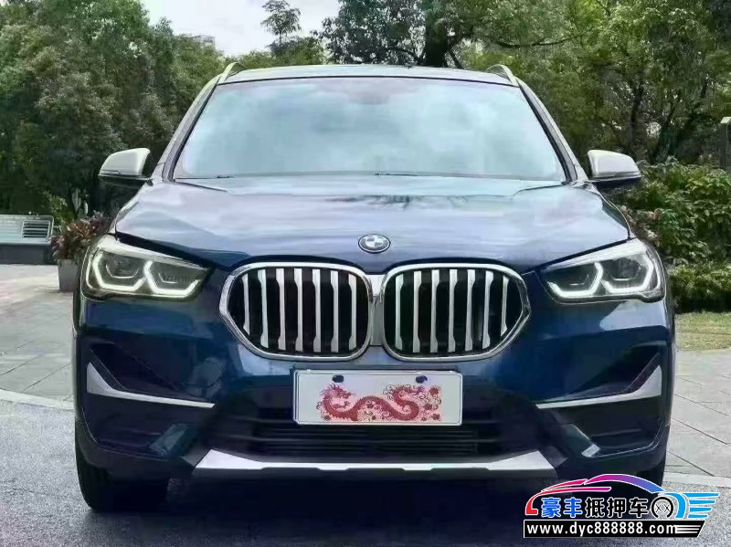 抵押车出售22年宝马X1轿车