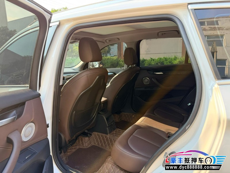 22年宝马X1轿车抵押车出售