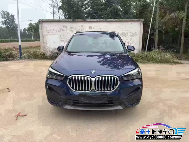 抵押车出售22年宝马X1轿车