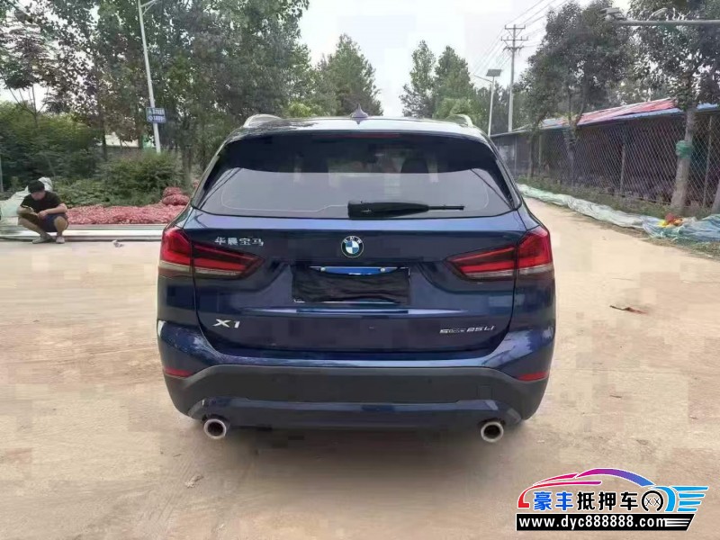 22年宝马X1轿车抵押车出售