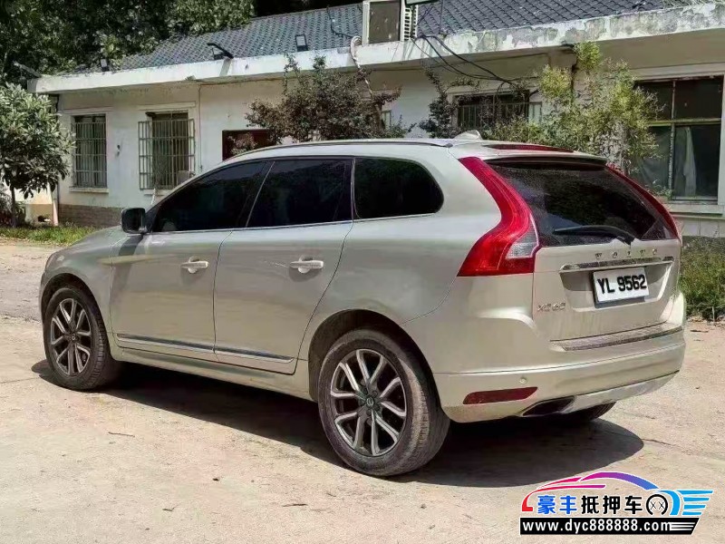 17年沃尔沃XC60轿车抵押车出售