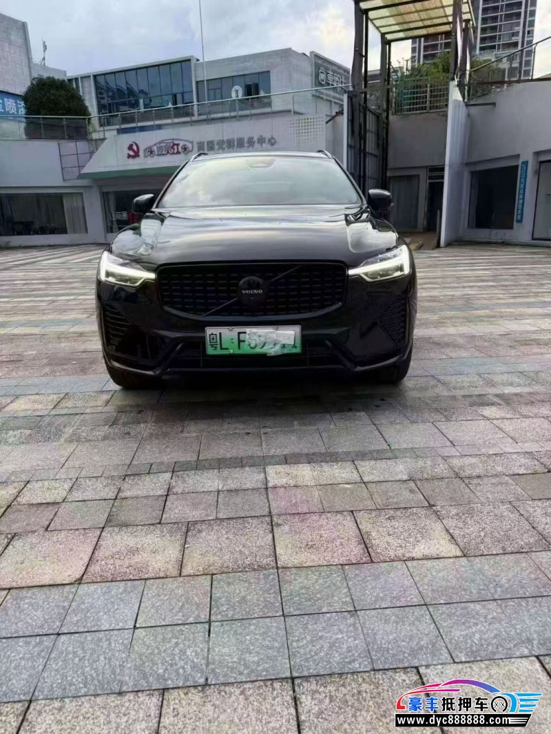 25年沃尔沃XC60轿车抵押车出售