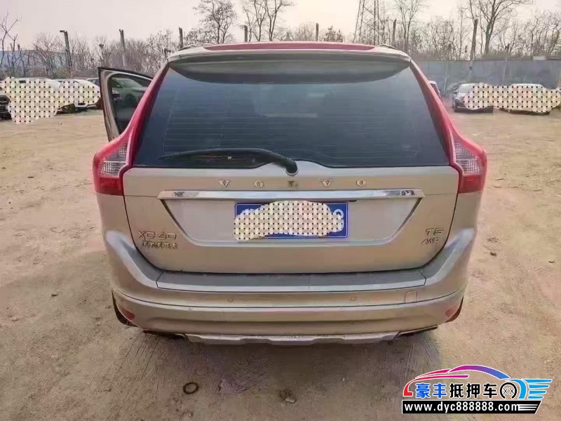 16年沃尔沃XC60轿车抵押车出售