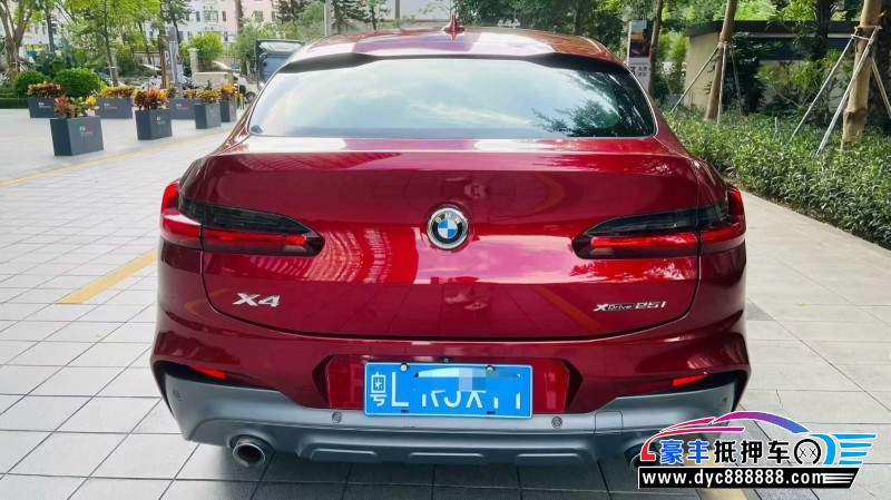19年宝马X4轿车抵押车出售
