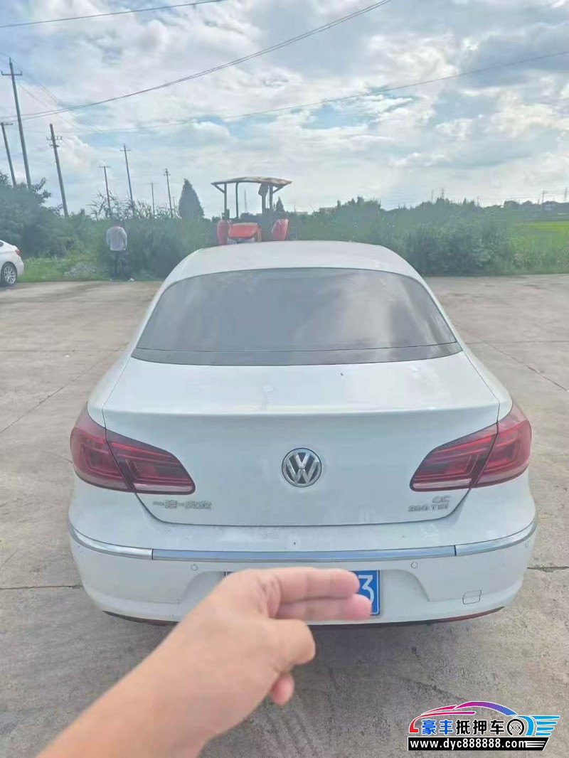 18年大众CC轿车抵押车出售