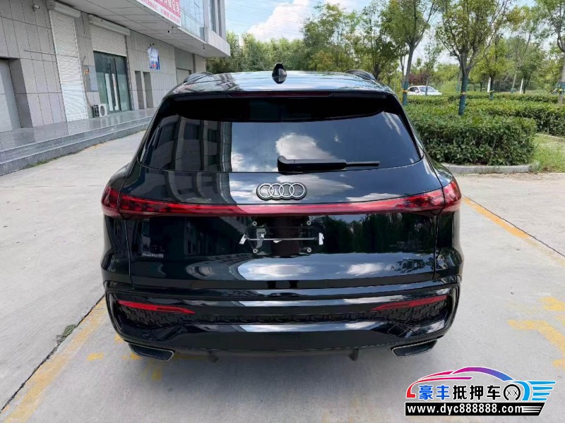 26年奥迪Q5轿车抵押车出售