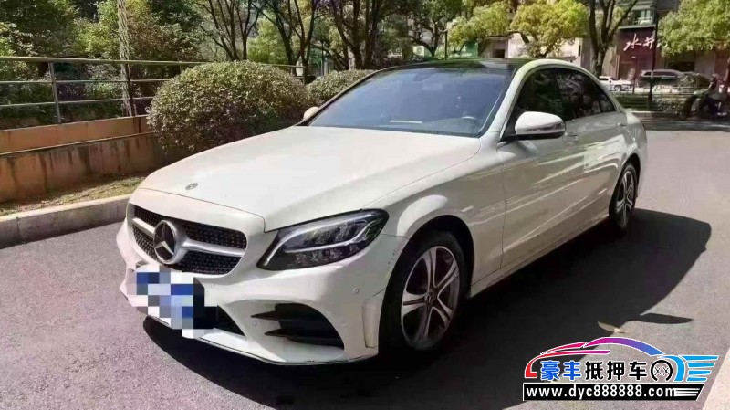 20年奔驰C轿车抵押车出售