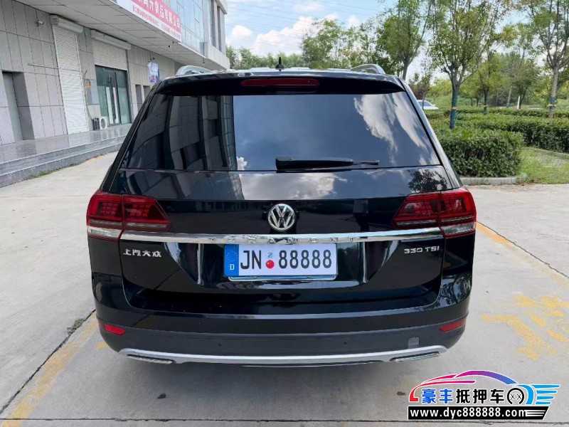 20年大众途昂轿车抵押车出售