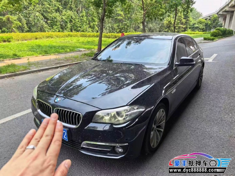 17年宝马5系轿车抵押车出售