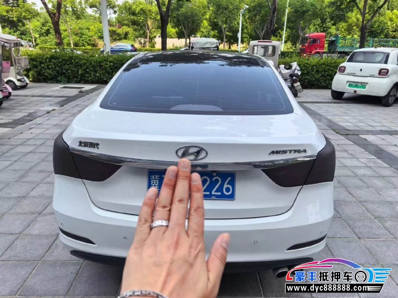 15年现代名图轿车抵押车出售