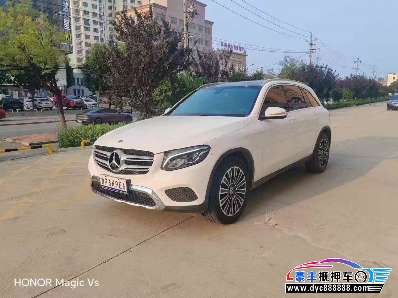 19年奔驰GLC轿车抵押车出售