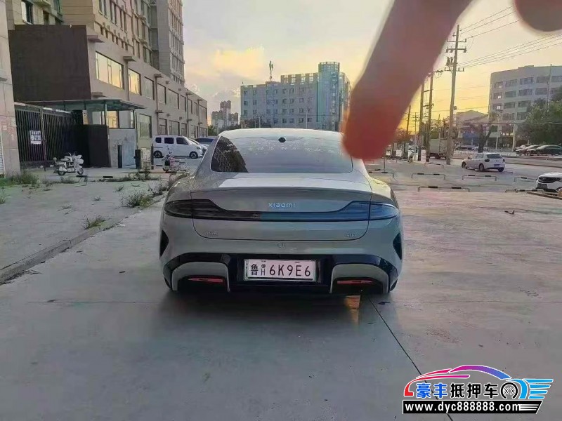 25年小米SU7轿车抵押车出售