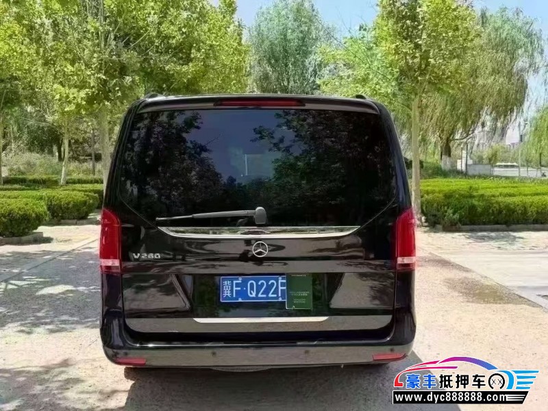 21年奔驰V轿车抵押车出售