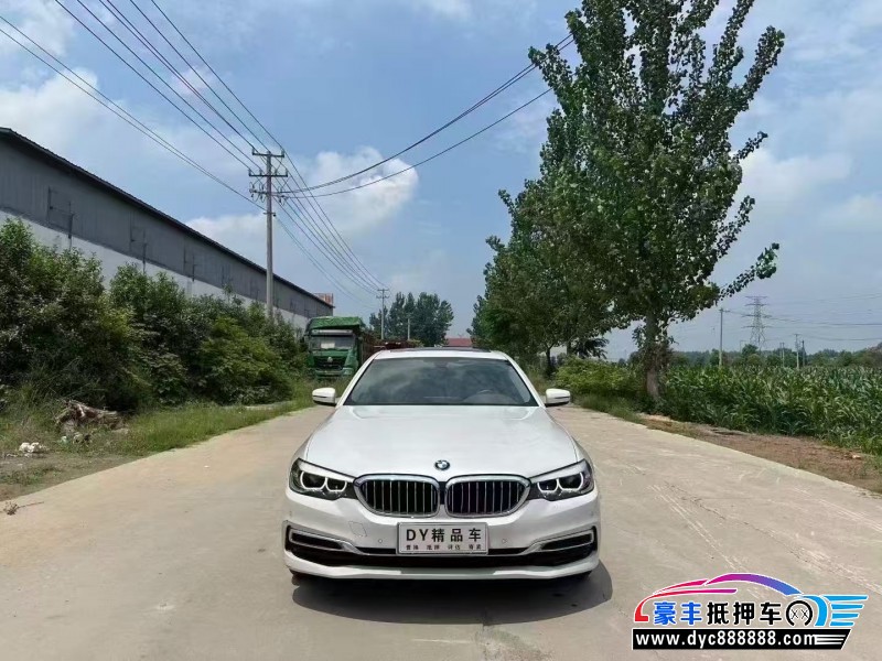 抵押车出售20年宝马5系轿车