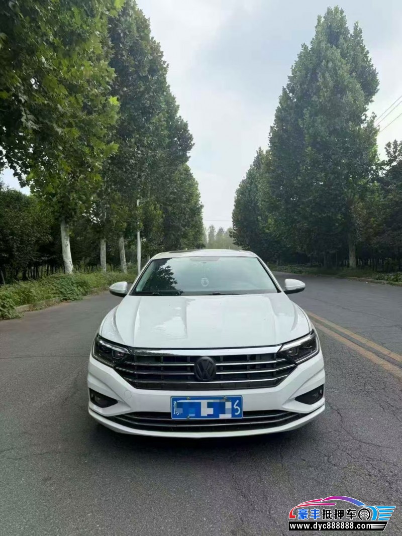 抵押车出售20年大众速腾轿车