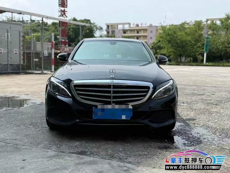 抵押车出售15年奔驰C轿车