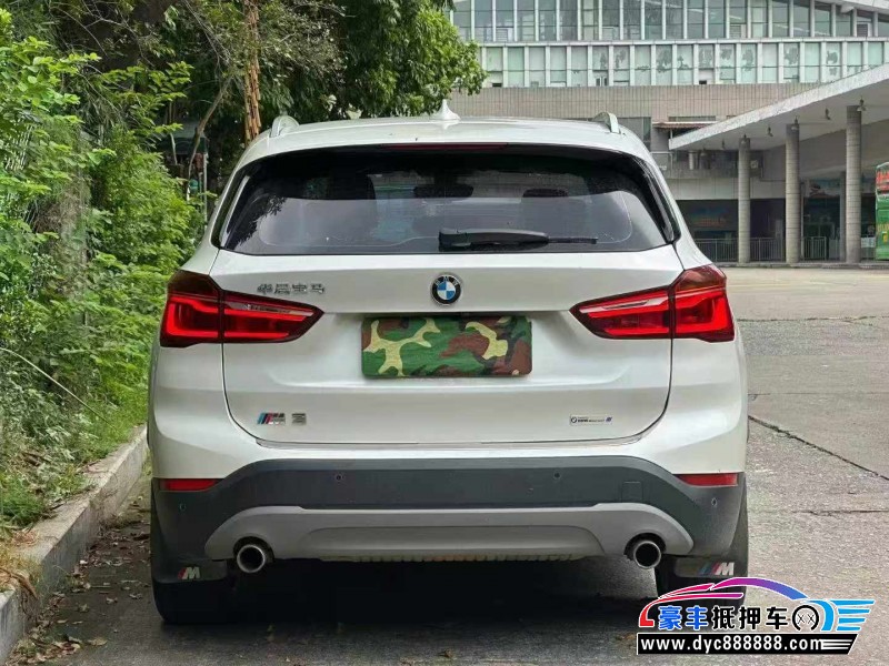18年宝马X1轿车抵押车出售