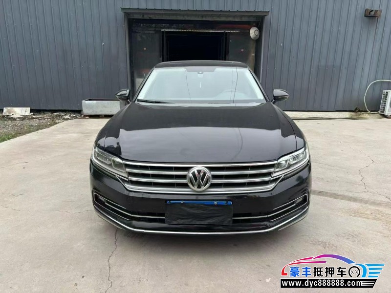 抵押车出售19年大众辉昂轿车