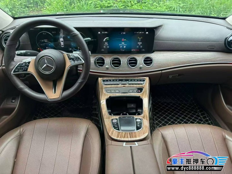 21年奔驰E轿车抵押车出售