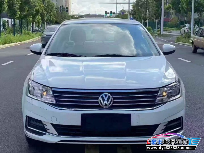 抵押车出售20年大众朗逸轿车