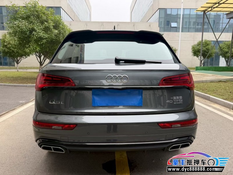 23年奥迪Q5SUV抵押车出售