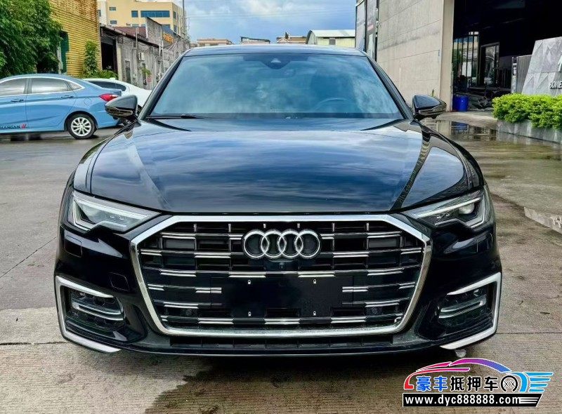 抵押车出售22年奥迪A6L轿车
