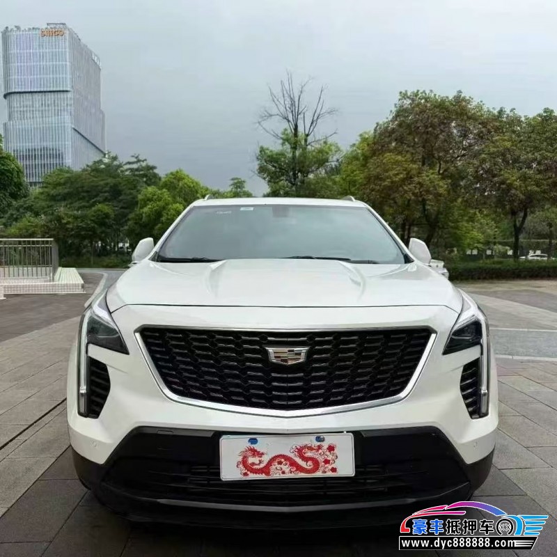 抵押车出售19年凯迪拉克XT4轿车