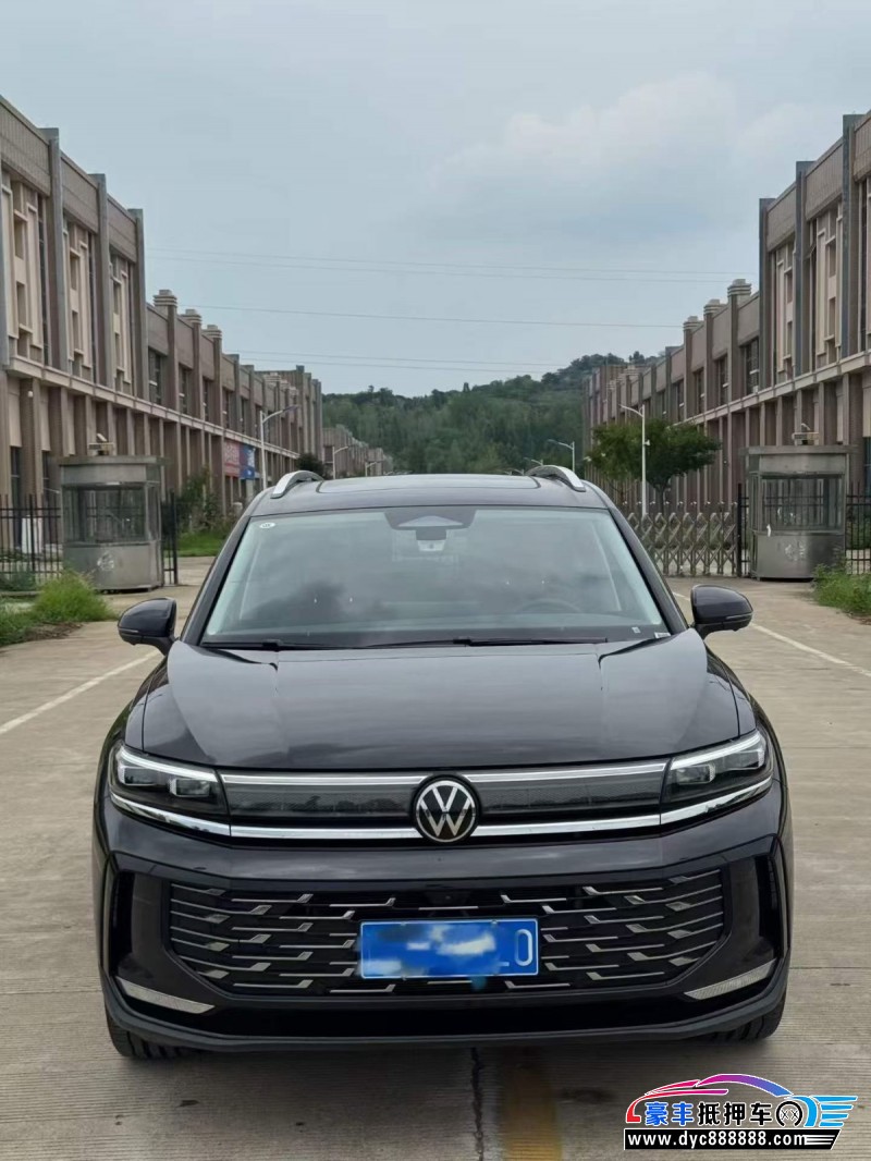 抵押车出售25年大众揽镜轿车