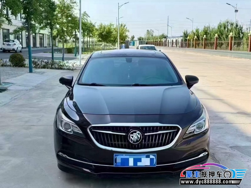 抵押车出售18年别克君越轿车