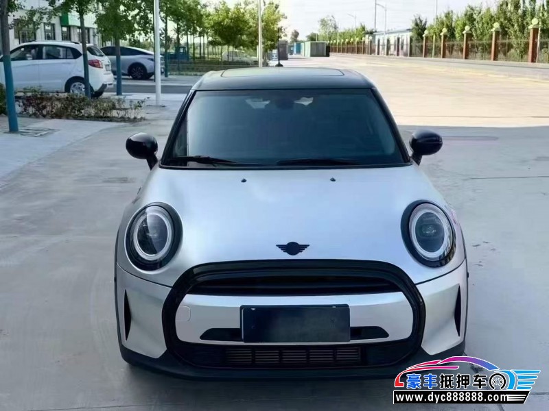抵押车出售23年宝马MINI轿车