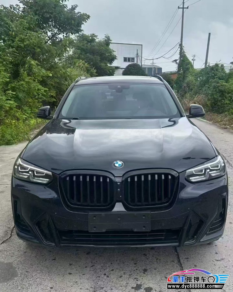 抵押车出售23年宝马X3轿车