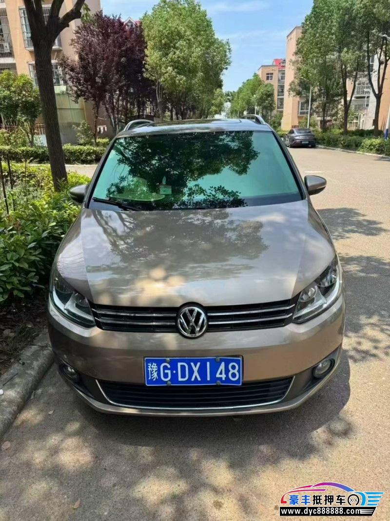 15年大众途安轿车