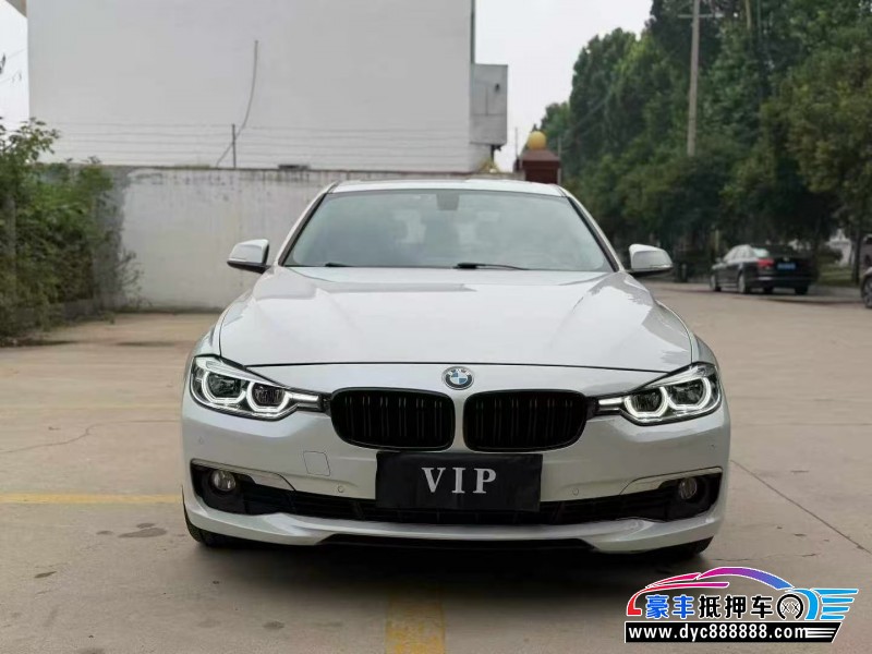 抵押车出售18年宝马3系轿车