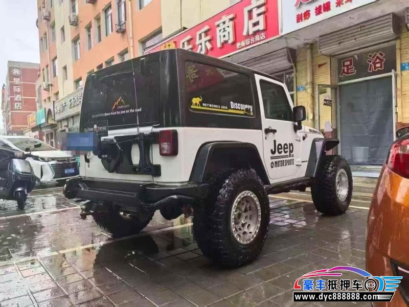 14年Jeep牧马人轿车抵押车出售