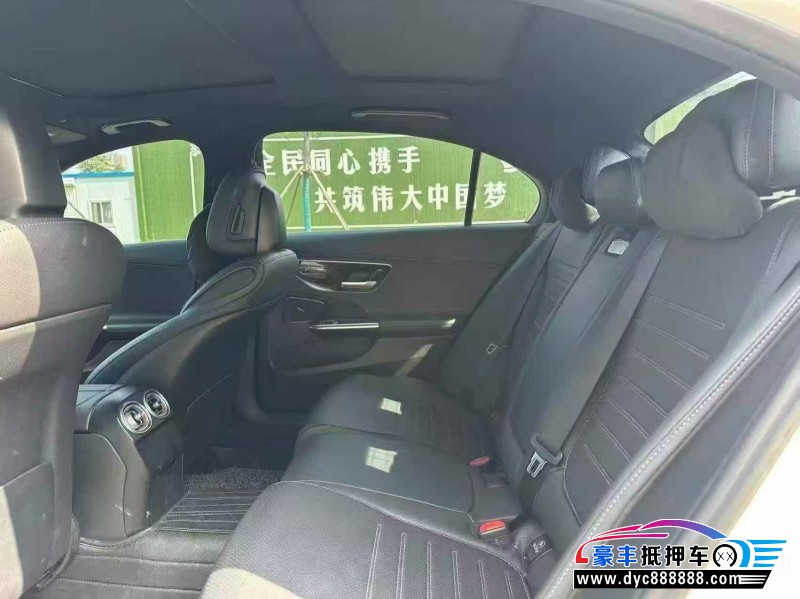 23年奔驰C轿车抵押车出售