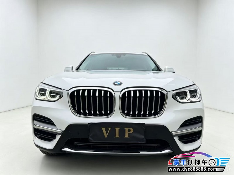 抵押车出售21年宝马X3轿车