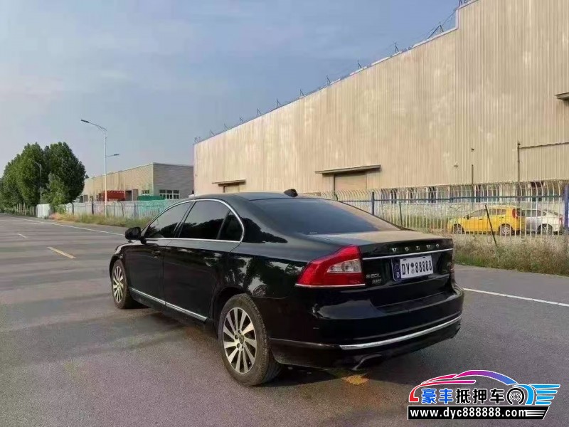 14年沃尔沃S80轿车抵押车出售