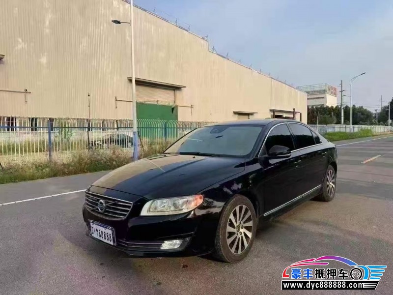 14年沃尔沃S80轿车抵押车出售