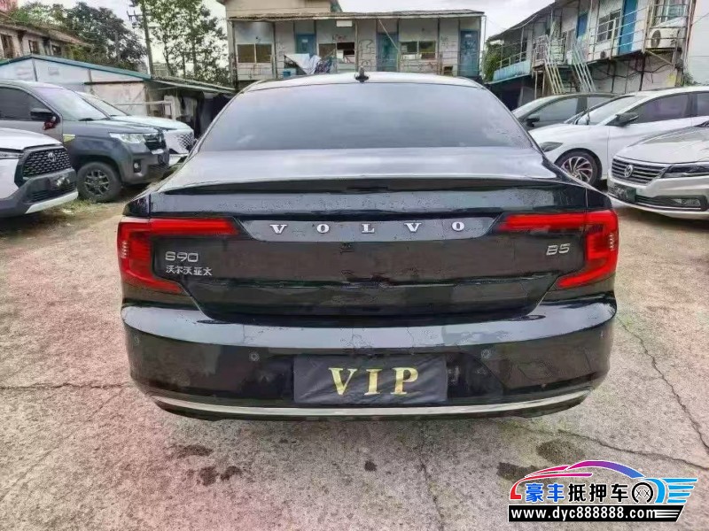 23年沃尔沃S90轿车抵押车出售