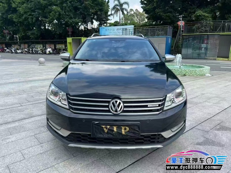 抵押车出售14年大众迈腾轿车