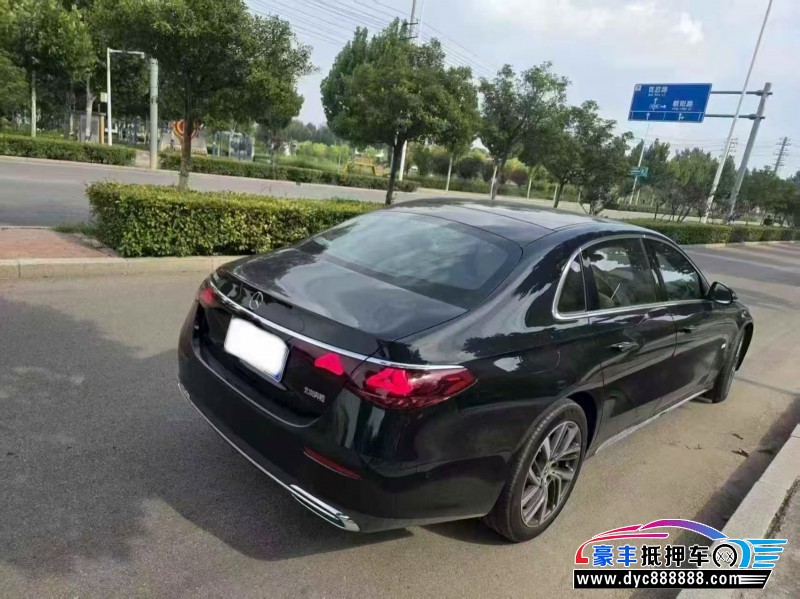26年奔驰E轿车抵押车出售
