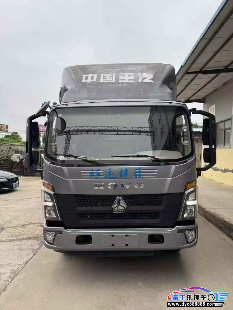 抵押车出售21年重汽豪沃轿车